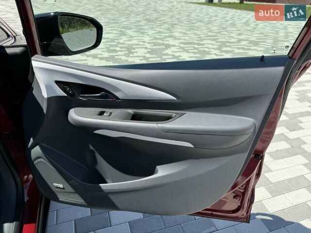 Красный Опель Ampera-e, объемом двигателя 0 л и пробегом 100 тыс. км за 15900 $, фото 33 на Automoto.ua