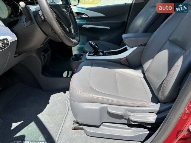 Красный Опель Ampera-e, объемом двигателя 0 л и пробегом 100 тыс. км за 15900 $, фото 22 на Automoto.ua