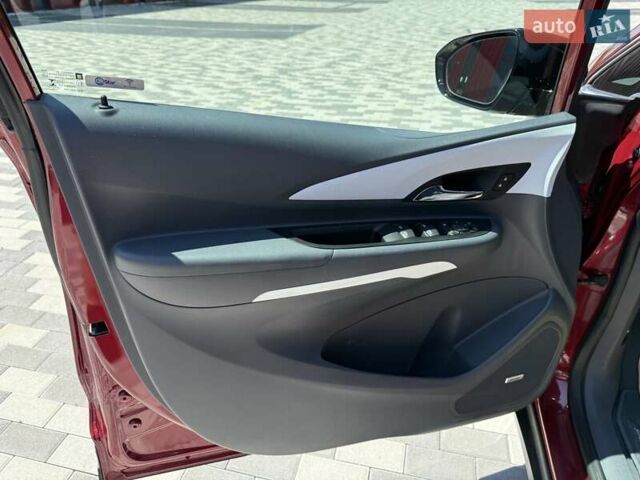 Красный Опель Ampera-e, объемом двигателя 0 л и пробегом 100 тыс. км за 15900 $, фото 25 на Automoto.ua