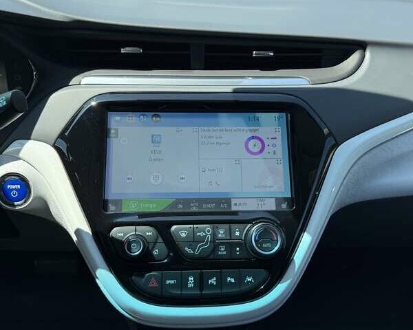 Красный Опель Ampera-e, объемом двигателя 0 л и пробегом 100 тыс. км за 15400 $, фото 37 на Automoto.ua