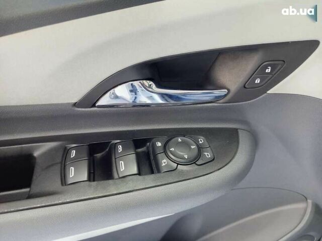 Опель Ampera-e, объемом двигателя 0 л и пробегом 51 тыс. км за 16000 $, фото 17 на Automoto.ua