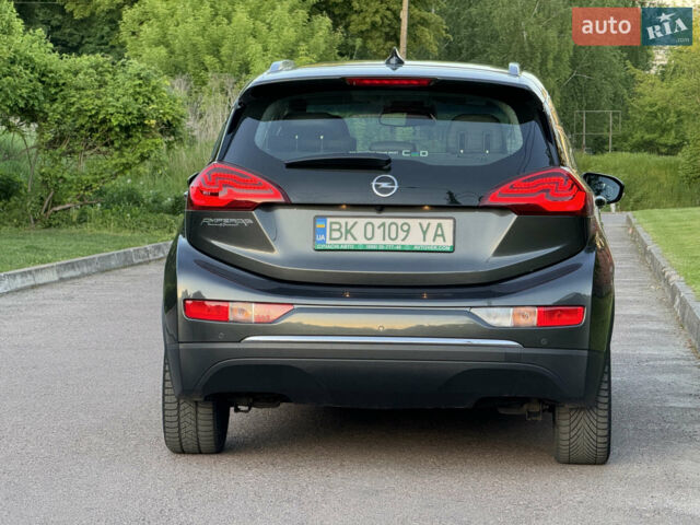Серый Опель Ampera-e, объемом двигателя 0 л и пробегом 155 тыс. км за 14400 $, фото 3 на Automoto.ua