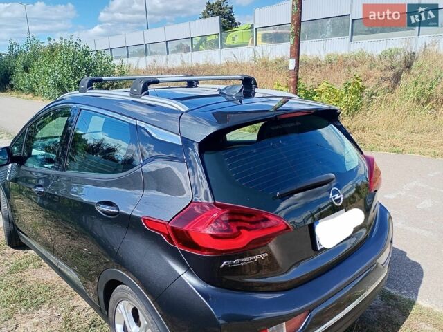 Серый Опель Ampera-e, объемом двигателя 0 л и пробегом 250 тыс. км за 14900 $, фото 8 на Automoto.ua