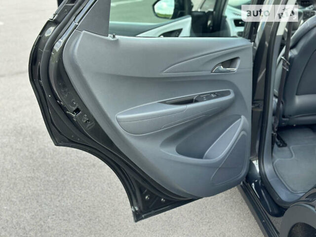 Сірий Опель Ampera-e, об'ємом двигуна 0 л та пробігом 60 тис. км за 16300 $, фото 37 на Automoto.ua