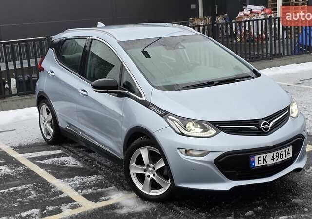 Серый Опель Ampera-e, объемом двигателя 0 л и пробегом 157 тыс. км за 13999 $, фото 4 на Automoto.ua