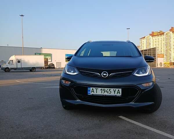 Серый Опель Ampera-e, объемом двигателя 0 л и пробегом 109 тыс. км за 14500 $, фото 4 на Automoto.ua