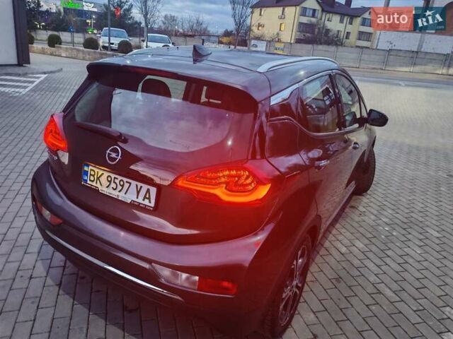 Серый Опель Ampera-e, объемом двигателя 0 л и пробегом 109 тыс. км за 14500 $, фото 14 на Automoto.ua