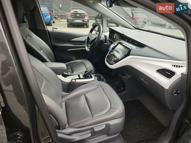 Серый Опель Ampera-e, объемом двигателя 0 л и пробегом 123 тыс. км за 14350 $, фото 44 на Automoto.ua