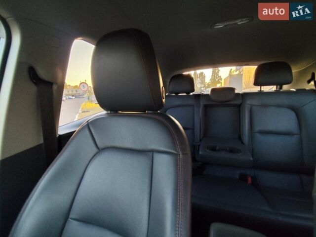 Серый Опель Ampera-e, объемом двигателя 0 л и пробегом 123 тыс. км за 15555 $, фото 36 на Automoto.ua