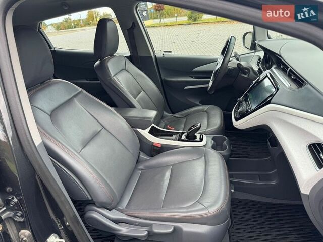 Серый Опель Ampera-e, объемом двигателя 0 л и пробегом 140 тыс. км за 14750 $, фото 46 на Automoto.ua