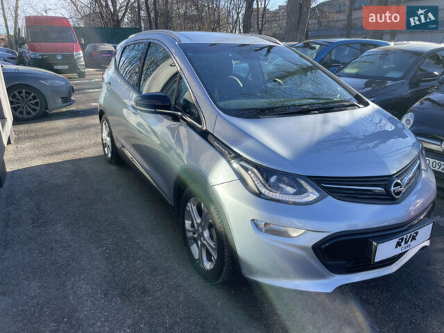 Серый Опель Ampera-e, объемом двигателя 0 л и пробегом 146 тыс. км за 13900 $, фото 2 на Automoto.ua