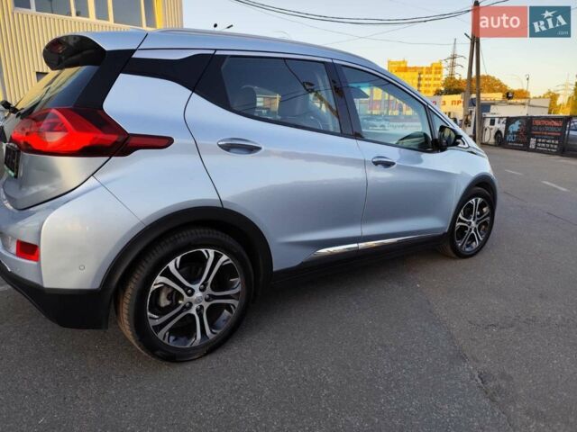 Серый Опель Ampera-e, объемом двигателя 0 л и пробегом 123 тыс. км за 15555 $, фото 15 на Automoto.ua