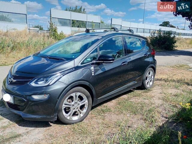 Серый Опель Ampera-e, объемом двигателя 0 л и пробегом 250 тыс. км за 14900 $, фото 10 на Automoto.ua