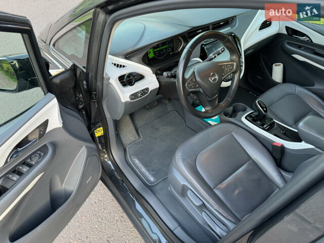 Серый Опель Ampera-e, объемом двигателя 0 л и пробегом 155 тыс. км за 14400 $, фото 4 на Automoto.ua