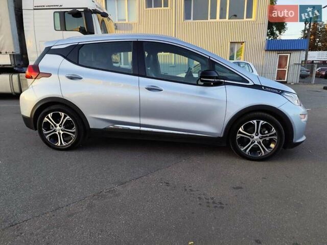 Серый Опель Ampera-e, объемом двигателя 0 л и пробегом 123 тыс. км за 15555 $, фото 19 на Automoto.ua
