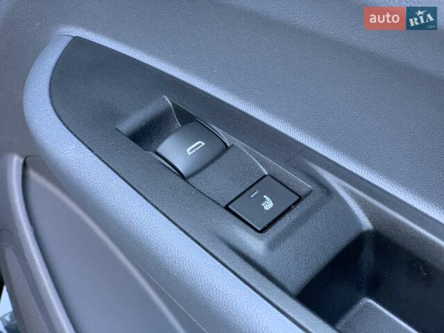 Серый Опель Ampera-e, объемом двигателя 0 л и пробегом 90 тыс. км за 14900 $, фото 44 на Automoto.ua