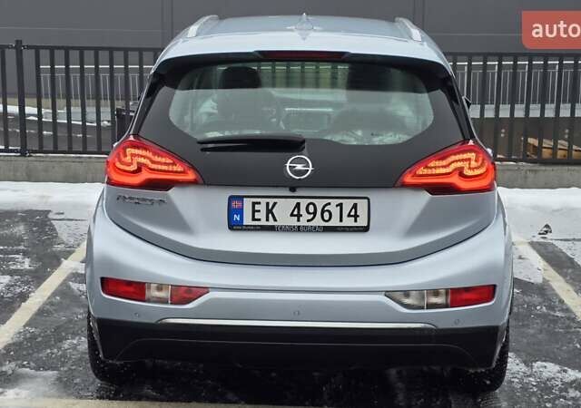 Серый Опель Ampera-e, объемом двигателя 0 л и пробегом 157 тыс. км за 13999 $, фото 14 на Automoto.ua