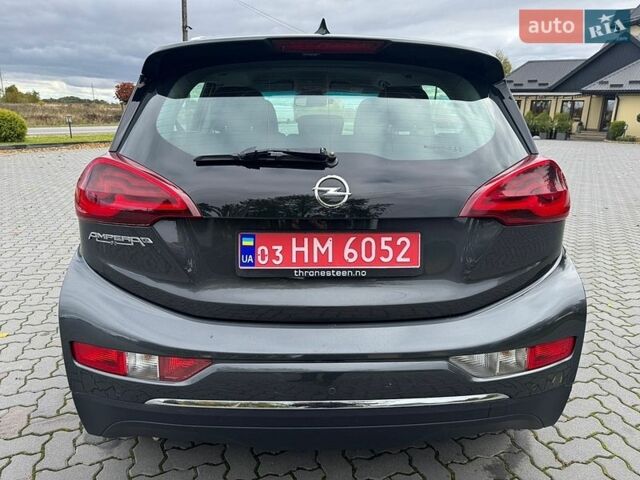 Серый Опель Ampera-e, объемом двигателя 0 л и пробегом 140 тыс. км за 14750 $, фото 17 на Automoto.ua