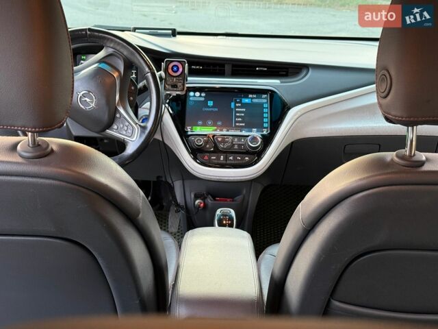 Сірий Опель Ampera-e, об'ємом двигуна 0 л та пробігом 181 тис. км за 14200 $, фото 4 на Automoto.ua
