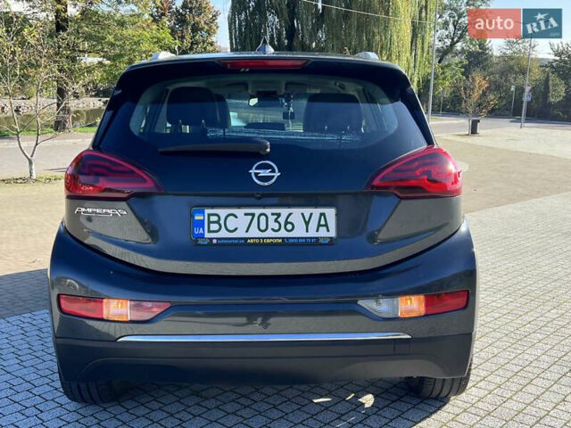 Серый Опель Ampera-e, объемом двигателя 0 л и пробегом 93 тыс. км за 16990 $, фото 13 на Automoto.ua