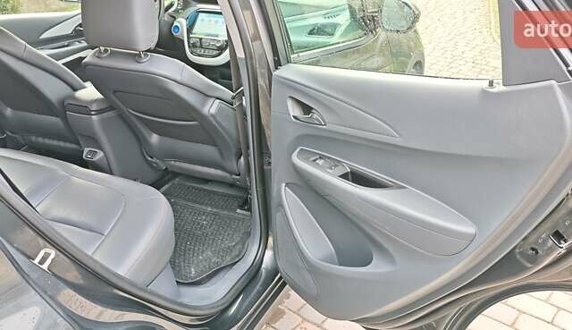 Серый Опель Ampera-e, объемом двигателя 0 л и пробегом 114 тыс. км за 14900 $, фото 14 на Automoto.ua