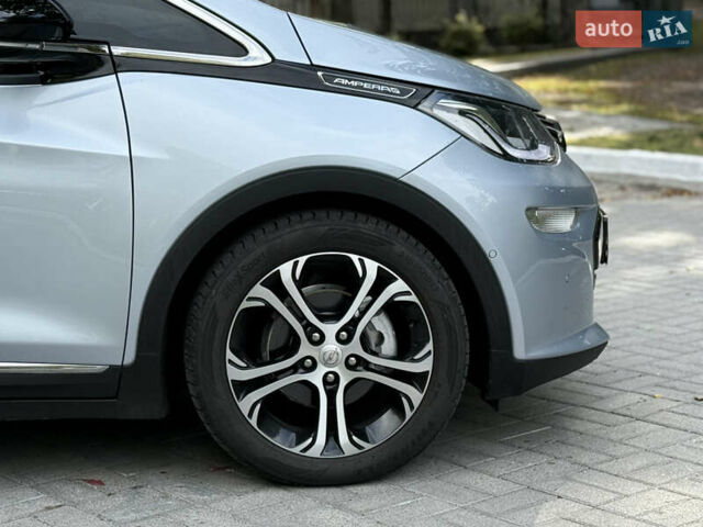 Серый Опель Ampera-e, объемом двигателя 0 л и пробегом 130 тыс. км за 14700 $, фото 18 на Automoto.ua