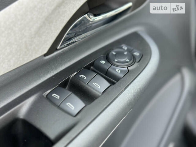 Сірий Опель Ampera-e, об'ємом двигуна 0 л та пробігом 60 тис. км за 16300 $, фото 26 на Automoto.ua