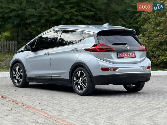 Серый Опель Ampera-e, объемом двигателя 0 л и пробегом 130 тыс. км за 14700 $, фото 9 на Automoto.ua