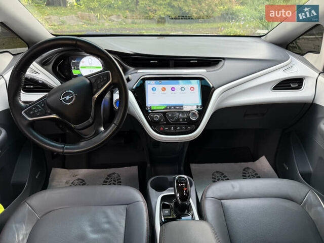 Серый Опель Ampera-e, объемом двигателя 0 л и пробегом 130 тыс. км за 14700 $, фото 20 на Automoto.ua