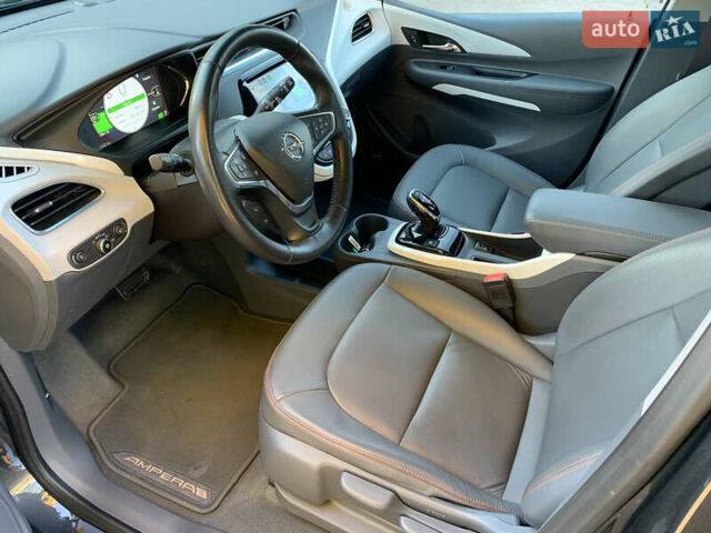 Серый Опель Ampera-e, объемом двигателя 0 л и пробегом 90 тыс. км за 14900 $, фото 11 на Automoto.ua