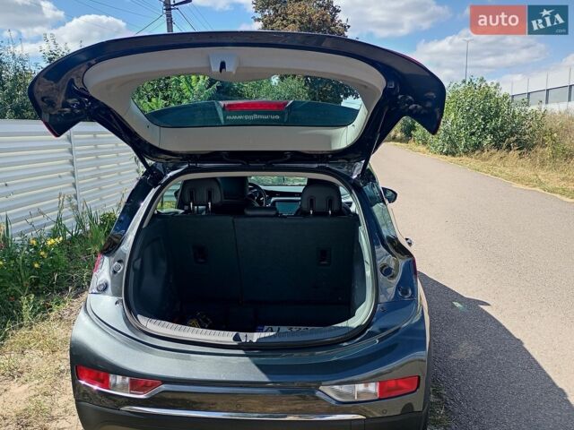 Серый Опель Ampera-e, объемом двигателя 0 л и пробегом 250 тыс. км за 14900 $, фото 28 на Automoto.ua