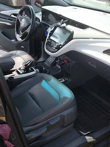 Серый Опель Ampera-e, объемом двигателя 0 л и пробегом 93 тыс. км за 15450 $, фото 10 на Automoto.ua