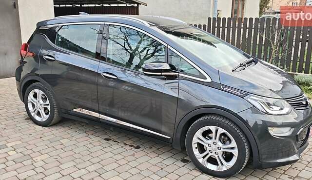 Серый Опель Ampera-e, объемом двигателя 0 л и пробегом 114 тыс. км за 14900 $, фото 1 на Automoto.ua