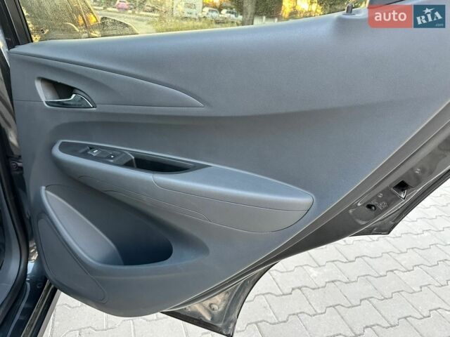 Серый Опель Ampera-e, объемом двигателя 0 л и пробегом 148 тыс. км за 16300 $, фото 29 на Automoto.ua