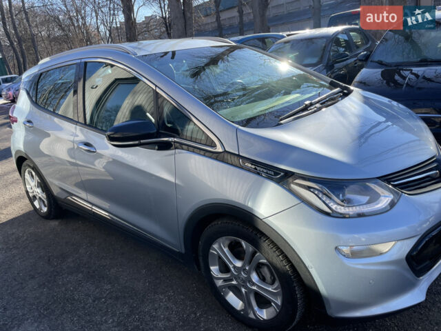 Серый Опель Ampera-e, объемом двигателя 0 л и пробегом 146 тыс. км за 13900 $, фото 3 на Automoto.ua