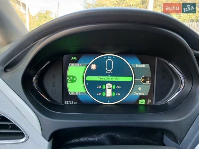 Серый Опель Ampera-e, объемом двигателя 0 л и пробегом 109 тыс. км за 14500 $, фото 2 на Automoto.ua