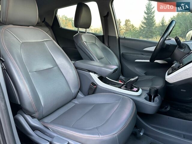 Серый Опель Ampera-e, объемом двигателя 0 л и пробегом 148 тыс. км за 16300 $, фото 26 на Automoto.ua