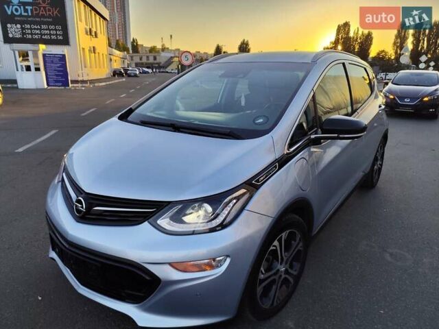 Серый Опель Ampera-e, объемом двигателя 0 л и пробегом 123 тыс. км за 15555 $, фото 4 на Automoto.ua