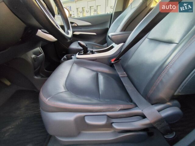Серый Опель Ampera-e, объемом двигателя 0 л и пробегом 123 тыс. км за 15555 $, фото 42 на Automoto.ua