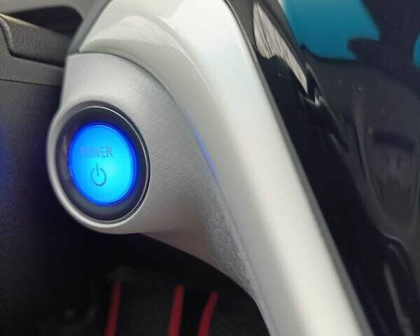 Серый Опель Ampera-e, объемом двигателя 0 л и пробегом 103 тыс. км за 16000 $, фото 11 на Automoto.ua