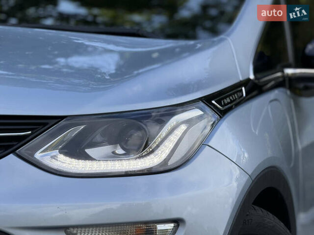 Серый Опель Ampera-e, объемом двигателя 0 л и пробегом 130 тыс. км за 14700 $, фото 7 на Automoto.ua