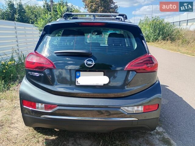 Серый Опель Ampera-e, объемом двигателя 0 л и пробегом 250 тыс. км за 14900 $, фото 15 на Automoto.ua
