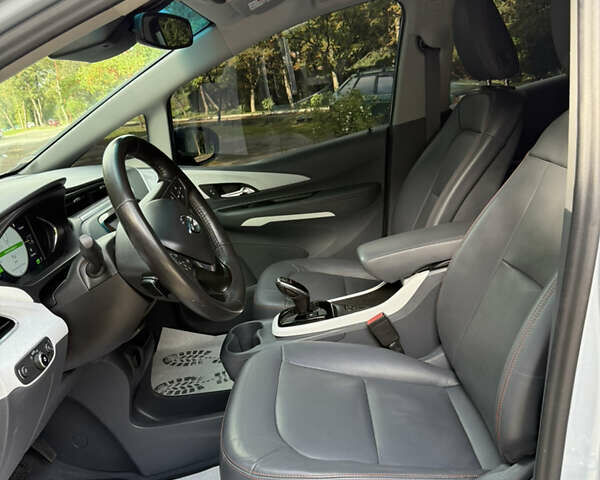 Серый Опель Ampera-e, объемом двигателя 0 л и пробегом 130 тыс. км за 14700 $, фото 29 на Automoto.ua