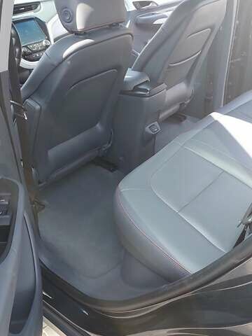 Серый Опель Ampera-e, объемом двигателя 0 л и пробегом 93 тыс. км за 15450 $, фото 5 на Automoto.ua