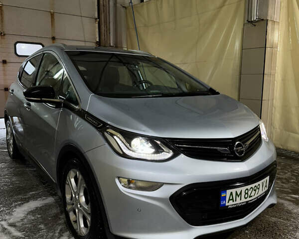 Серый Опель Ampera-e, объемом двигателя 0 л и пробегом 150 тыс. км за 14800 $, фото 3 на Automoto.ua