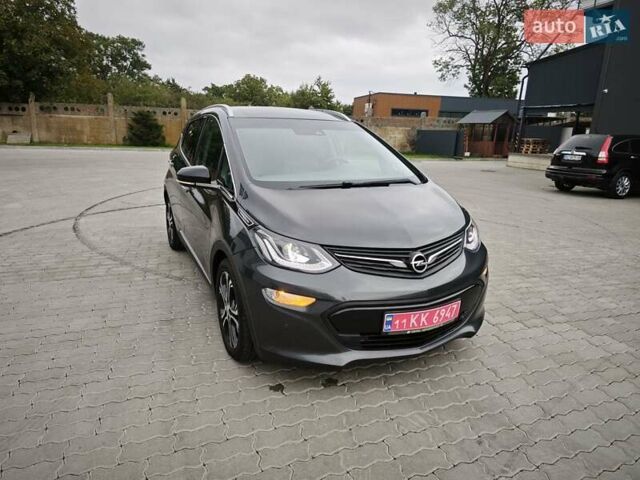 Серый Опель Ampera-e, объемом двигателя 0 л и пробегом 123 тыс. км за 14350 $, фото 3 на Automoto.ua