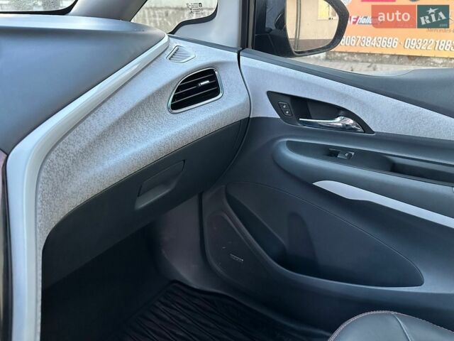 Серый Опель Ampera-e, объемом двигателя 0 л и пробегом 148 тыс. км за 16300 $, фото 37 на Automoto.ua