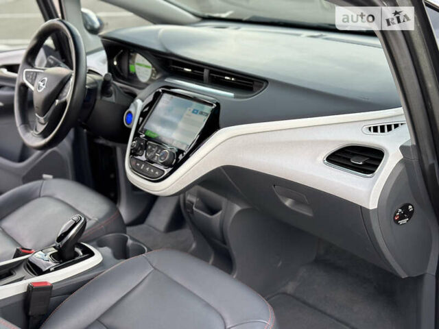 Сірий Опель Ampera-e, об'ємом двигуна 0 л та пробігом 60 тис. км за 16300 $, фото 31 на Automoto.ua