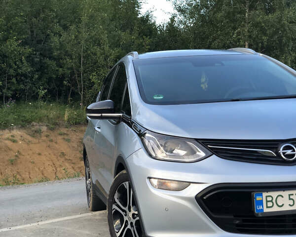 Серый Опель Ampera-e, объемом двигателя 0 л и пробегом 108 тыс. км за 14400 $, фото 13 на Automoto.ua