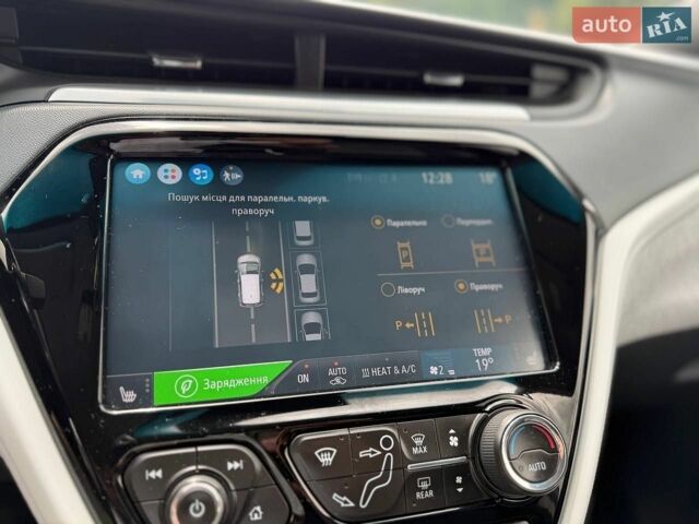 Серый Опель Ampera-e, объемом двигателя 0 л и пробегом 193 тыс. км за 13699 $, фото 37 на Automoto.ua